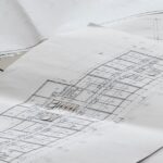Architekturpläne als Symbol für interoperable digitale Verwaltung und öffentliche IT-Architektur