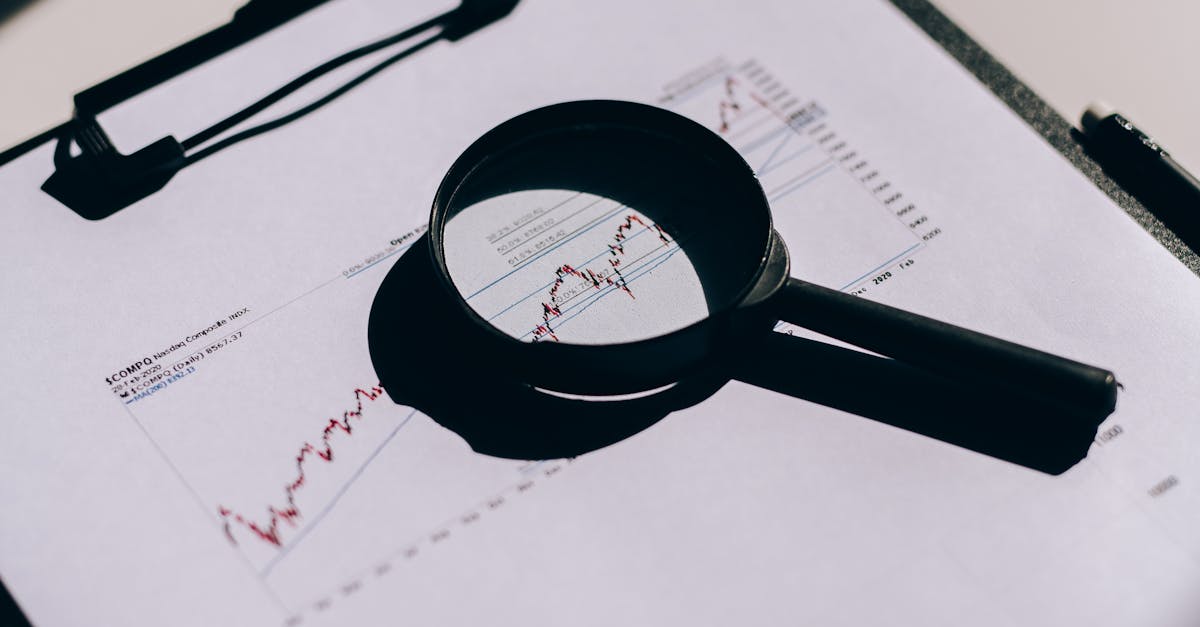 Magnifying glass over service reports as audit evidence for ISO 20000