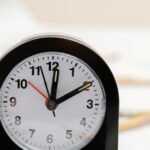 Clock and pencils as planning motif for Windows 11 Hotpatch rollout governance