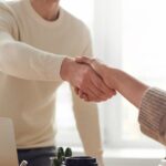 Handshake zur Übergabe von Release-Informationen an den Service Desk