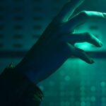 Beleuchtetes Signal als Symbol für erste Störungsmeldung und nächsten Schritt